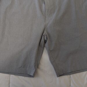 Travis Mathew Gray Flat Front Shorts Classic Style